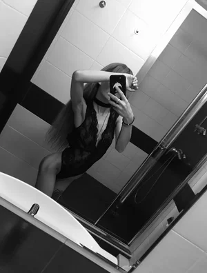 Simona